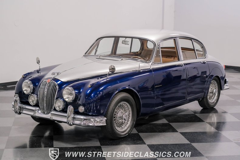Jaguar-Mark-ii-1962-Blue-Biscuit-41