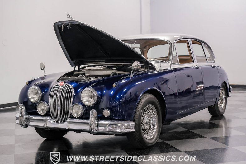 Jaguar-Mark-ii-1962-Blue-Biscuit-42