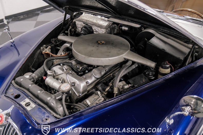 Jaguar-Mark-ii-1962-Blue-Biscuit-43