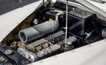 Jaguar-Mark-ix-1959-White-Black-49