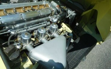Jaguar-Other-1962-Primrose-Yellow-Black-3