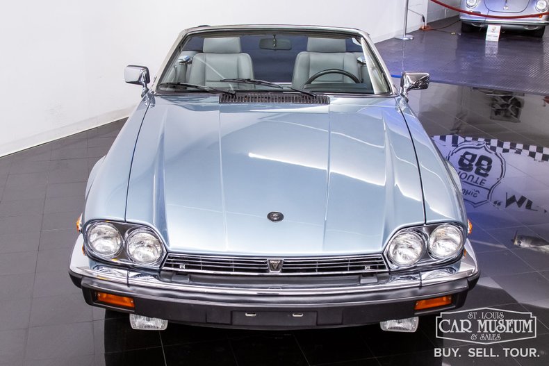 Jaguar-Other-1990-Blue-Metallic-Gray-Leather-13