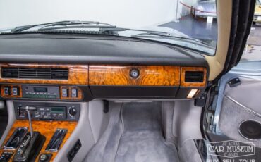 Jaguar-Other-1990-Blue-Metallic-Gray-Leather-23