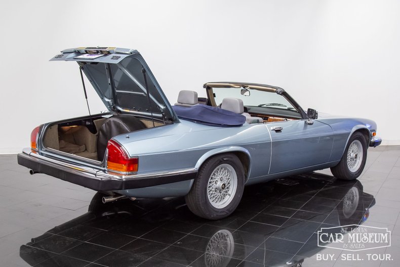 Jaguar-Other-1990-Blue-Metallic-Gray-Leather-33