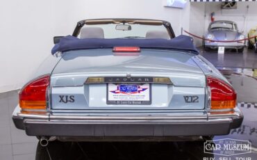 Jaguar-Other-1990-Blue-Metallic-Gray-Leather-40