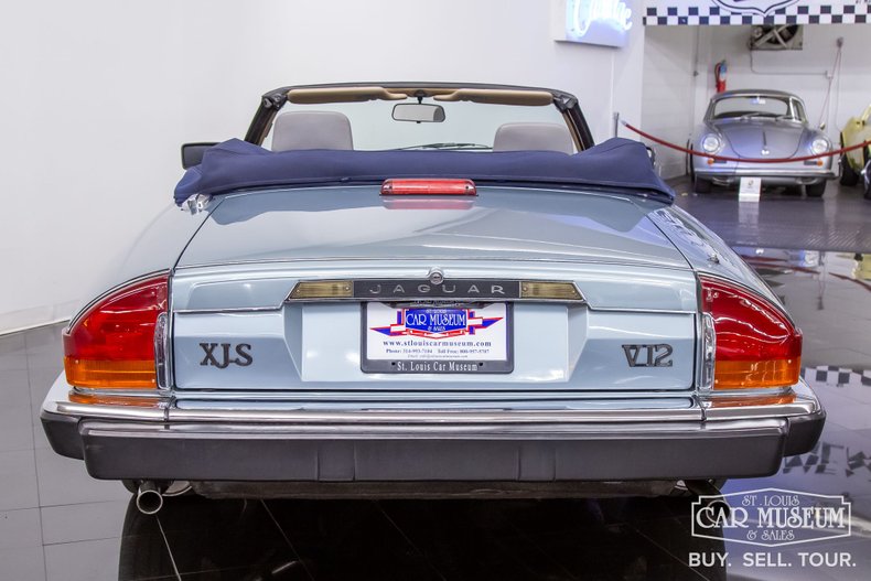 Jaguar-Other-1990-Blue-Metallic-Gray-Leather-40