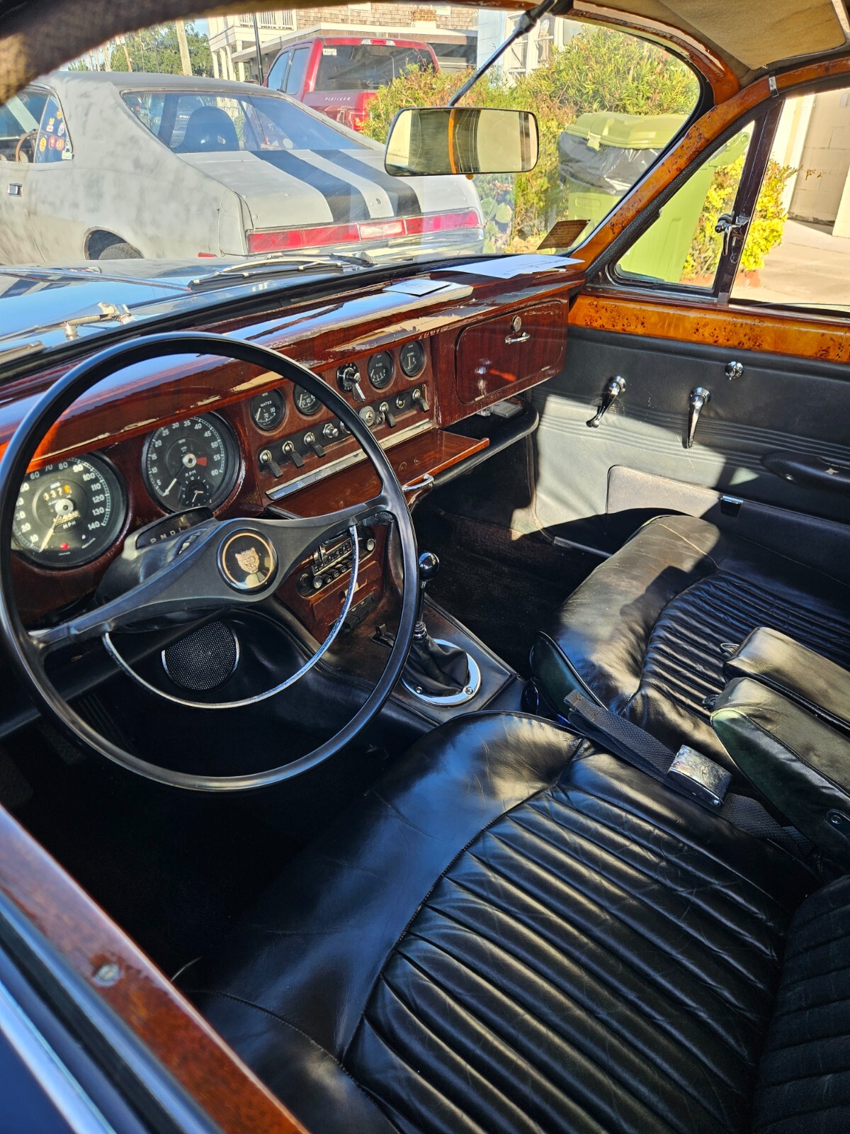 Jaguar-S-Type-1965-Coupe-10