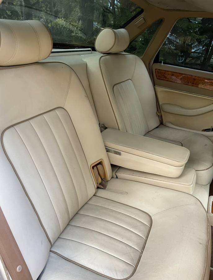 Jaguar-Vanden-plas-1994-3