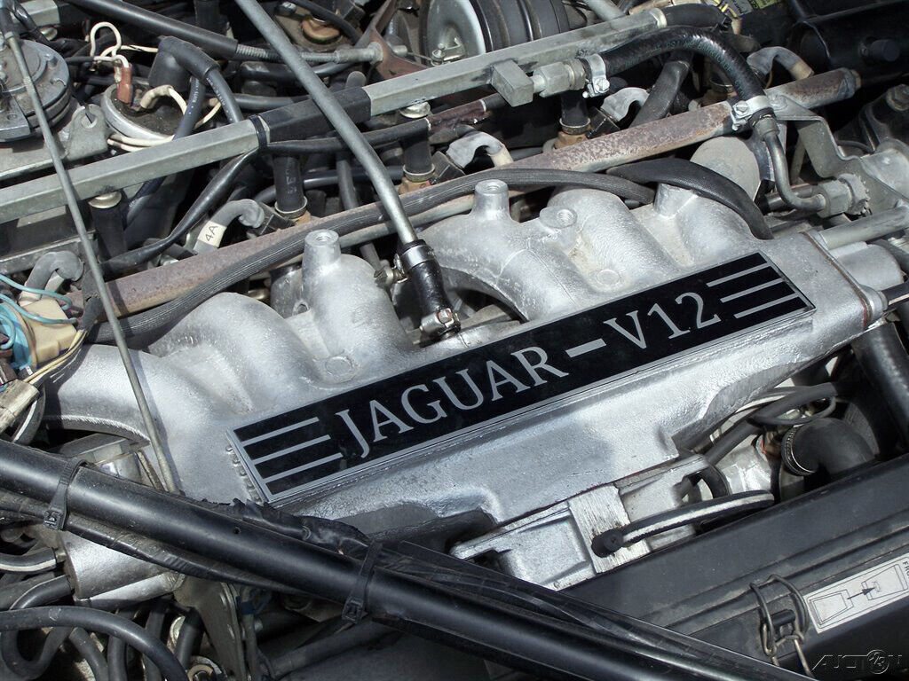 Jaguar-XJ-1989-Convertible-10