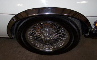 Jaguar-XJ-1989-Convertible-11