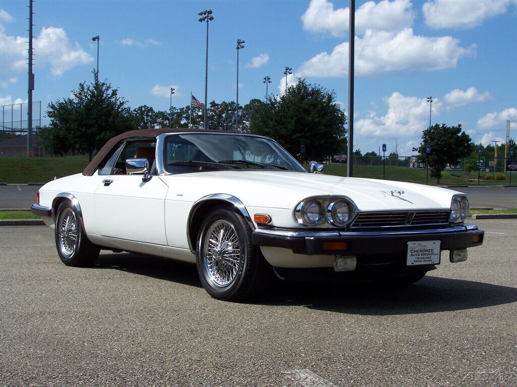 Jaguar-XJ-1989-Convertible-2