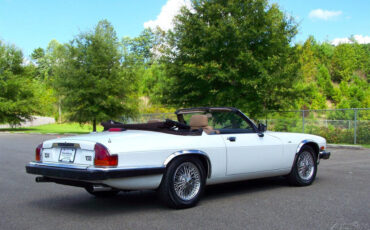 Jaguar-XJ-1989-Convertible-3