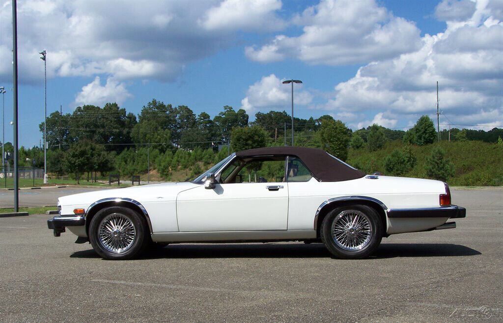 Jaguar-XJ-1989-Convertible-5