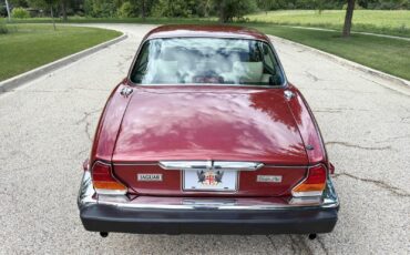 Jaguar-XJ-6-Series-III-1987-11