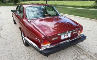 Jaguar-XJ-6-Series-III-1987-13
