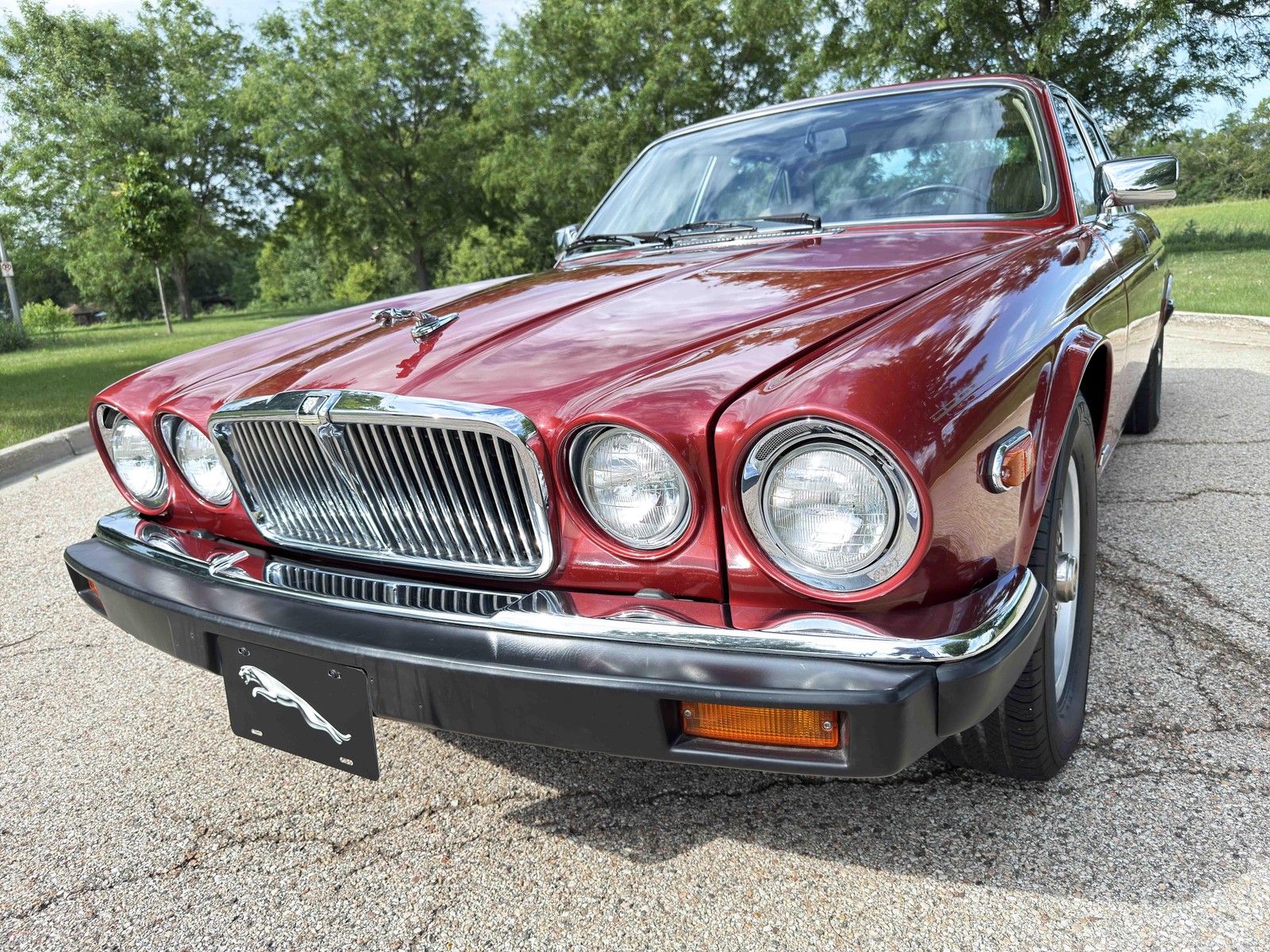 Jaguar-XJ-6-Series-III-1987-18