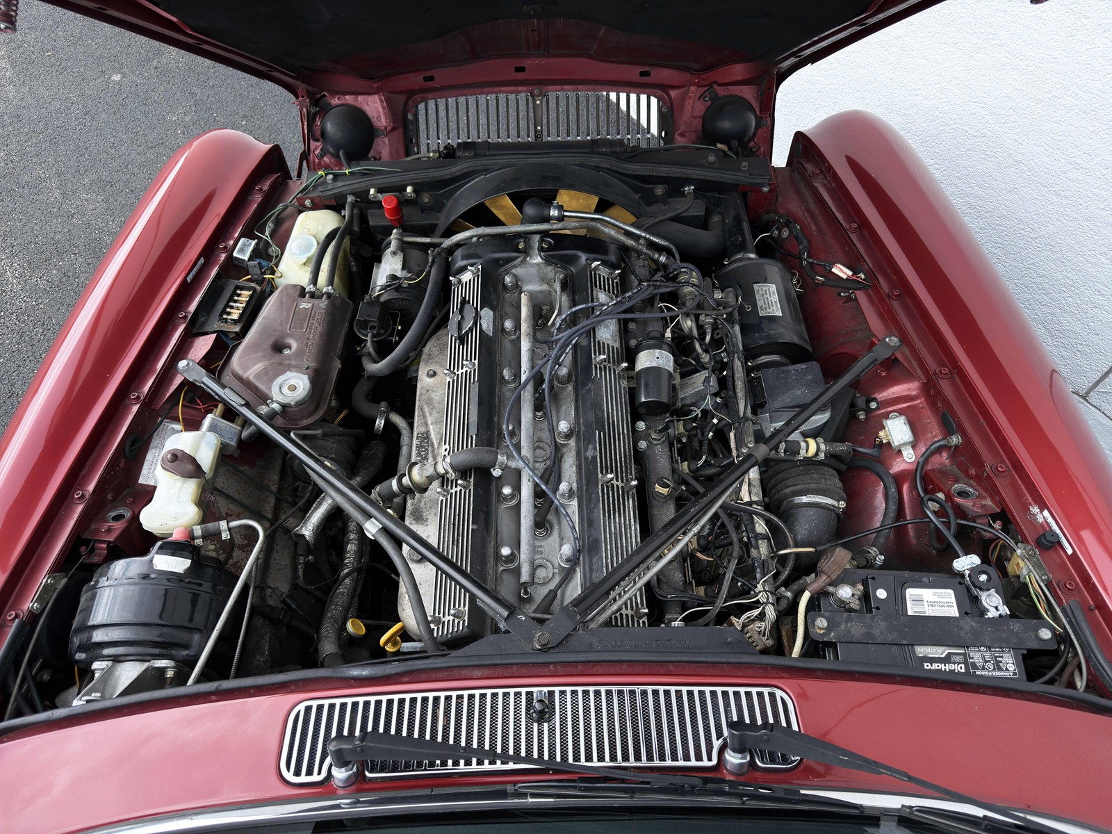 Jaguar-XJ-6-Series-III-1987-37