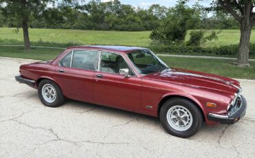 Jaguar-XJ-6-Series-III-1987-7