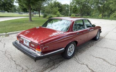 Jaguar-XJ-6-Series-III-1987-9