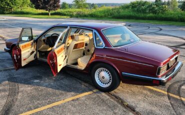 Jaguar-XJ6-1992-Sedan-10