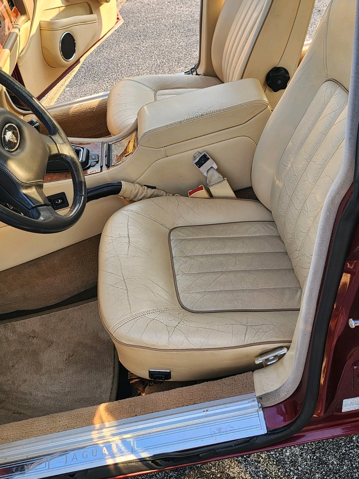 Jaguar-XJ6-1992-Sedan-9