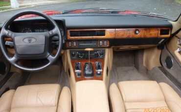 Jaguar-XJS-1990-Convertible-14