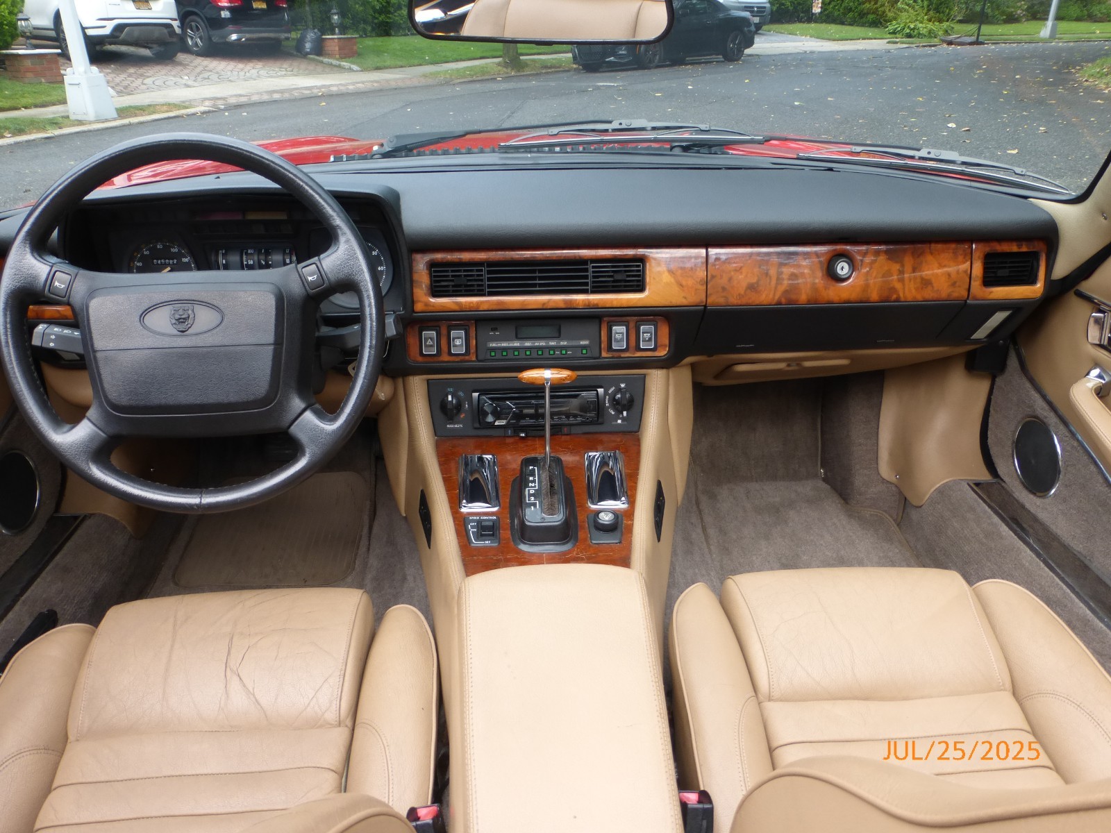 Jaguar-XJS-1990-Convertible-14