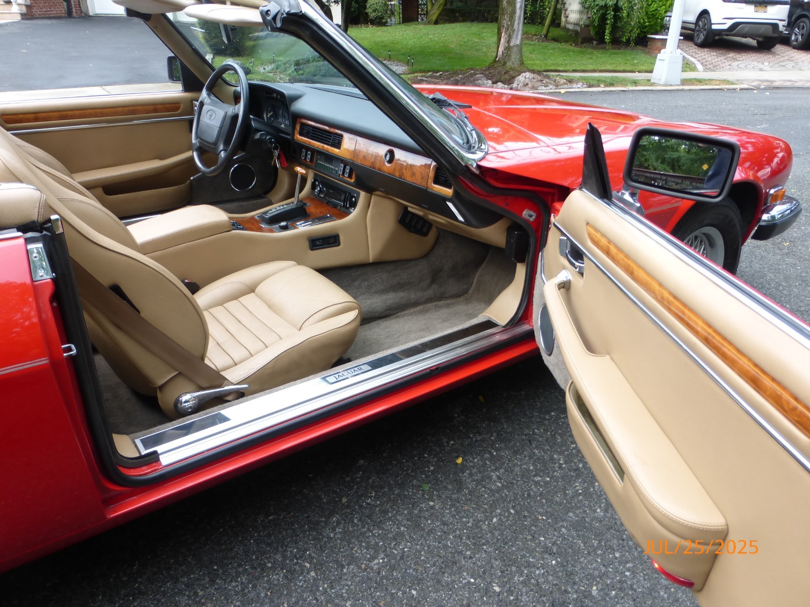 Jaguar-XJS-1990-Convertible-17