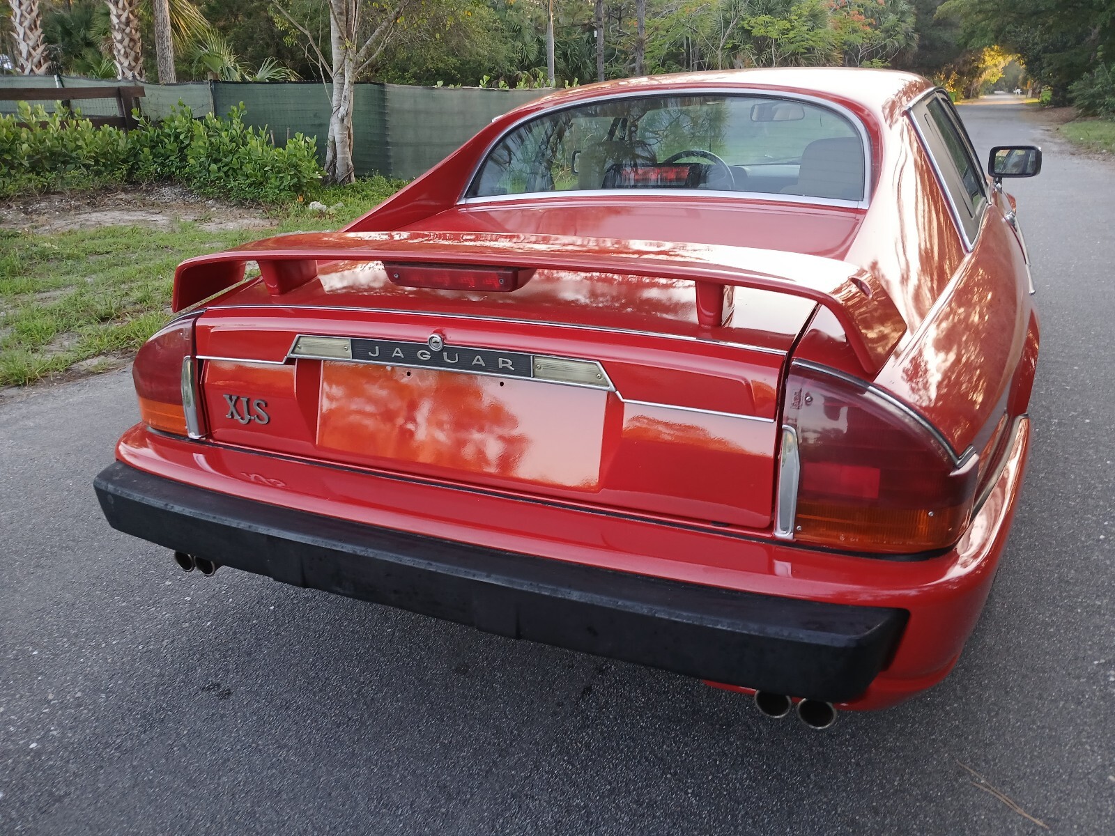 Jaguar-XJS-1990-Coupe-21