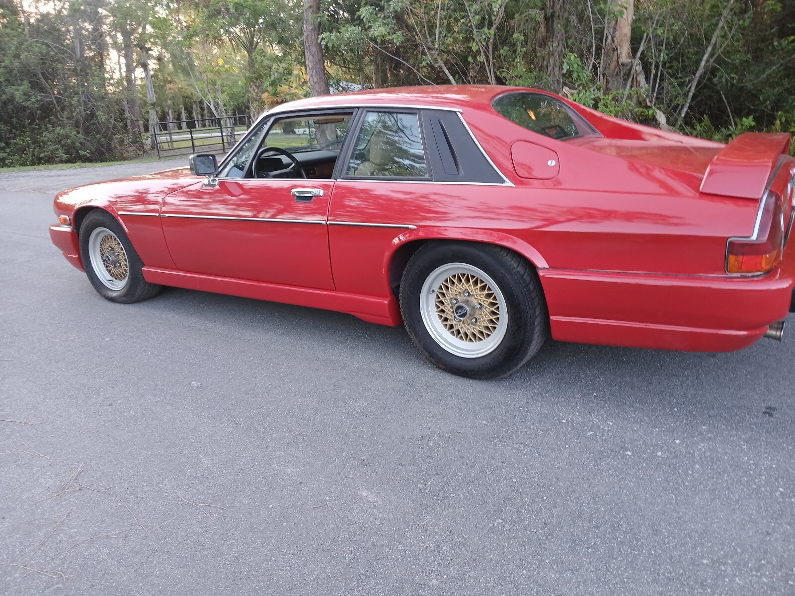 Jaguar-XJS-1990-Coupe-24