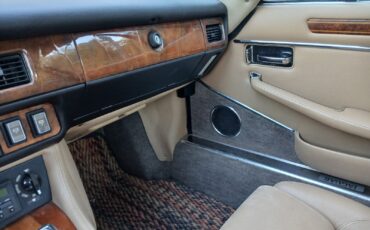 Jaguar-XJS-1990-Coupe-33