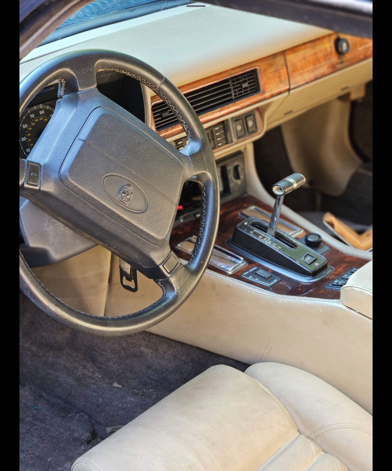 Jaguar-XJS-1993-Convertible-17