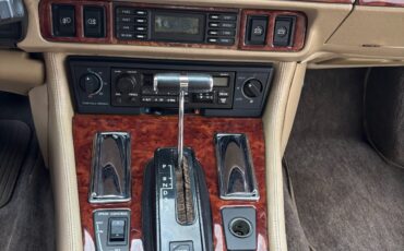 Jaguar-XJS-1993-Convertible-25