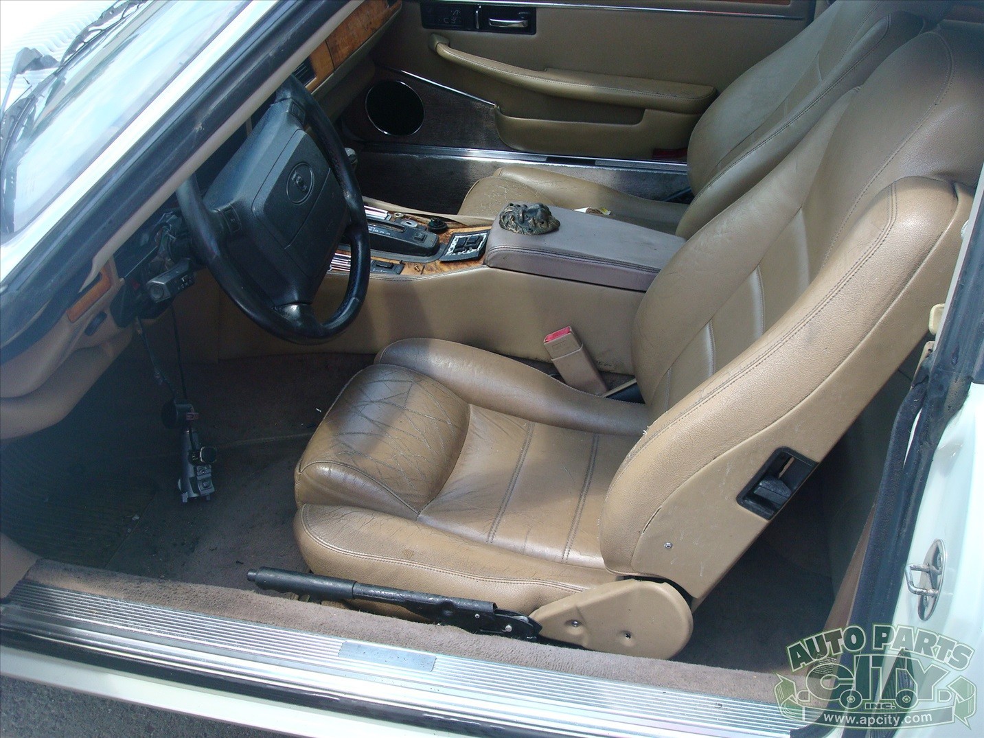 Jaguar-XJS-1995-Coupe-13