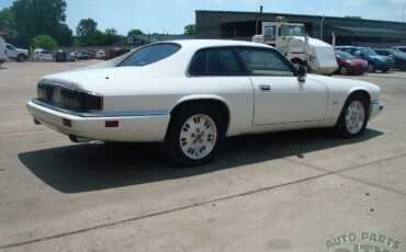 Jaguar-XJS-1995-Coupe-14