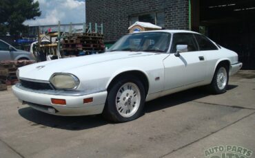 Jaguar-XJS-1995-Coupe