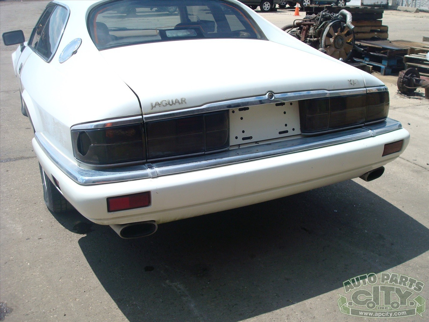 Jaguar-XJS-1995-Coupe-6