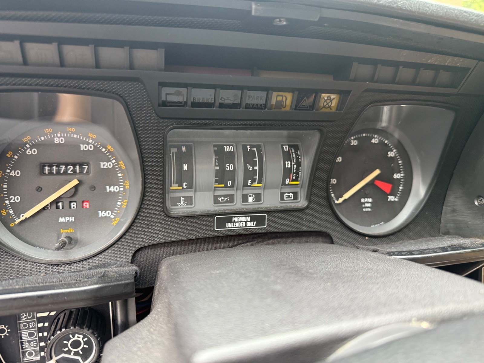 Jaguar-XJS-COUPE-1990-Coupe-12