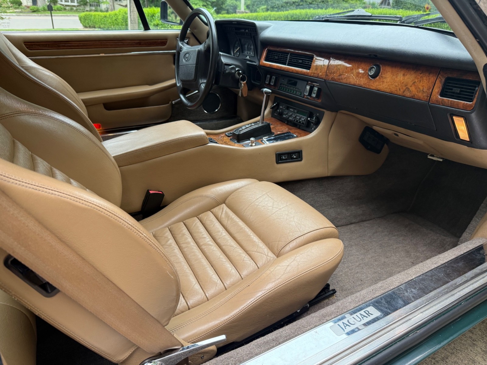 Jaguar-XJS-COUPE-1990-Coupe-8