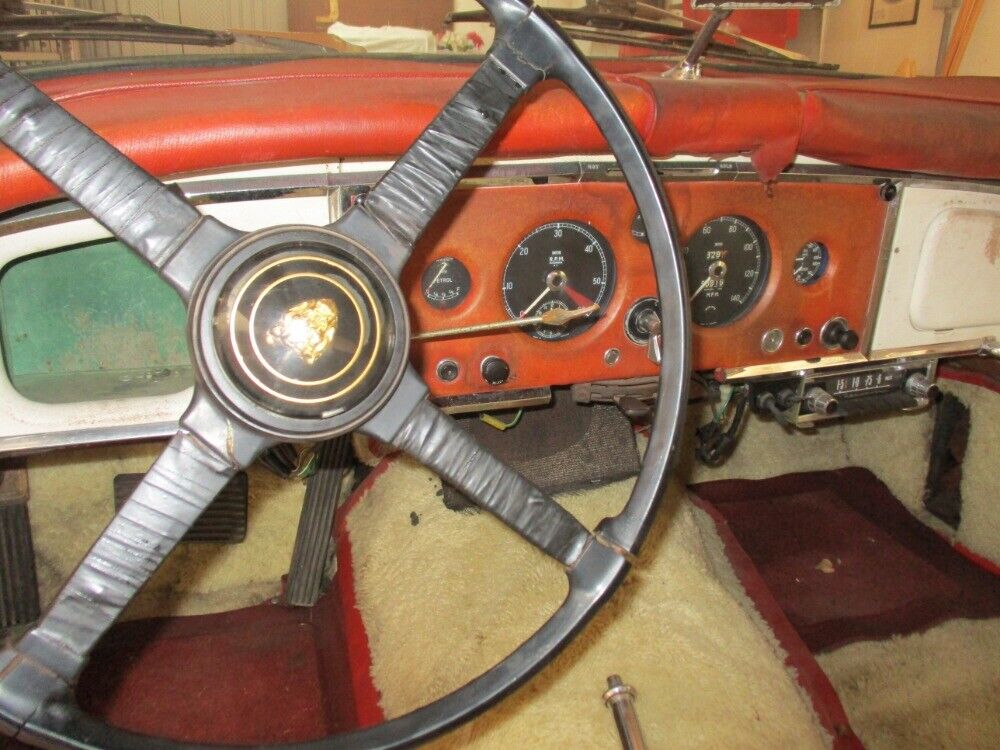 Jaguar-XK-1959-Roadster-3