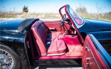 Jaguar-XK-1961-35