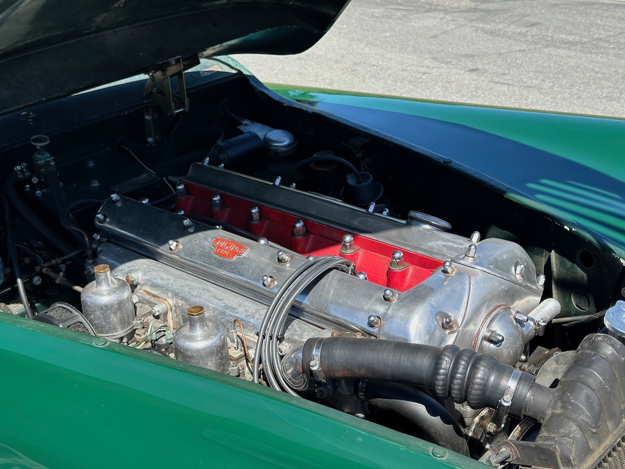 Jaguar-XK140-MC-1955-Convertible-18