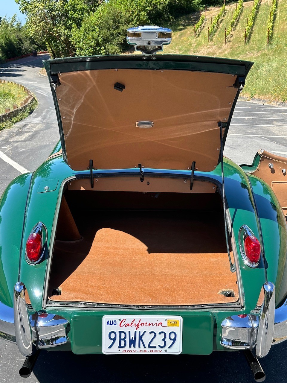 Jaguar-XK140-MC-1955-Convertible-22