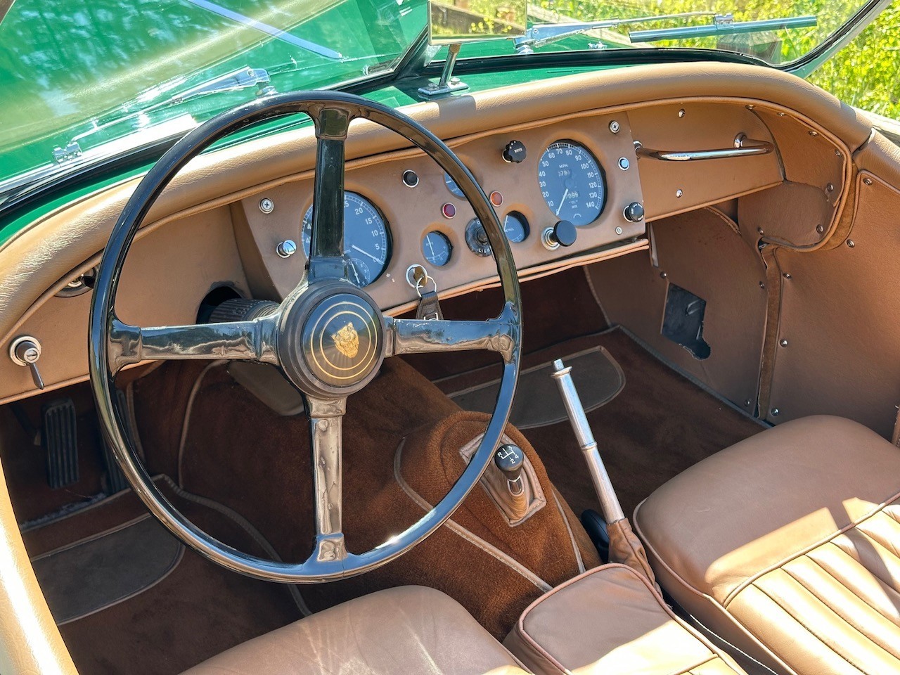Jaguar-XK140-MC-1955-Convertible-9