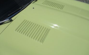 Jaguar-XKE-22-V12-1972-19