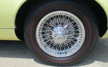 Jaguar-XKE-22-V12-1972-24