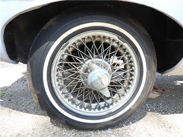 Jaguar-XKE-E-Type-Series-1-Roadster-Project-2876-1963-13