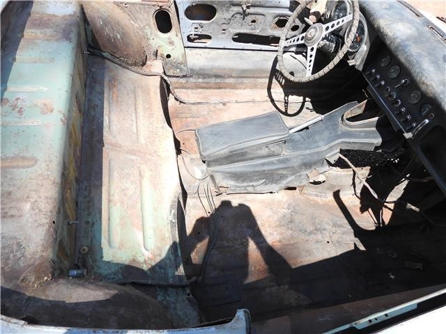 Jaguar-XKE-E-Type-Series-1-Roadster-Project-2876-1963-15