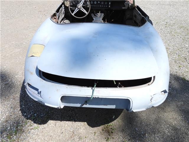 Jaguar-XKE-E-Type-Series-1-Roadster-Project-2876-1963-25