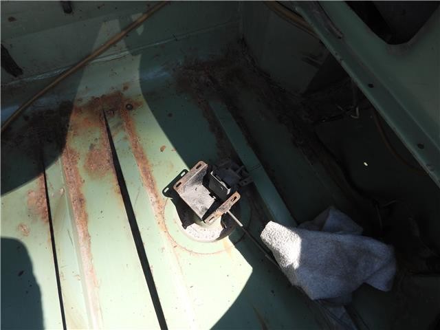 Jaguar-XKE-E-Type-Series-1-Roadster-Project-2876-1963-28